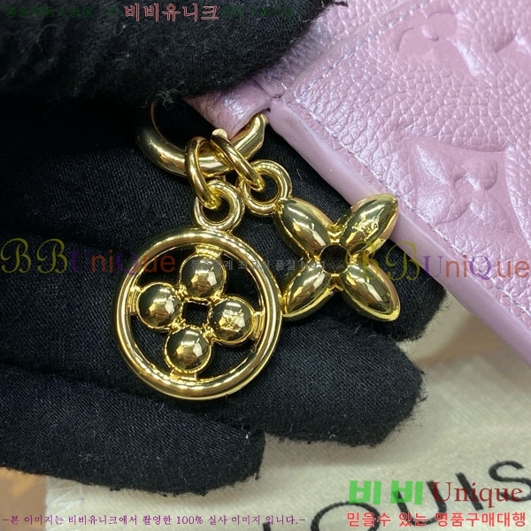 #̺ LV  ī Ȧ M12180-105