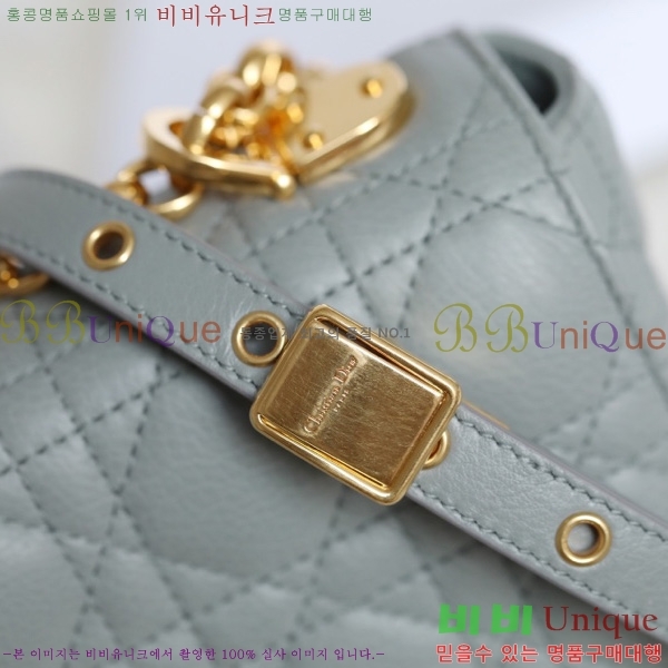 # ī   M9241-4