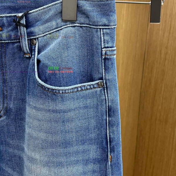   û G965347