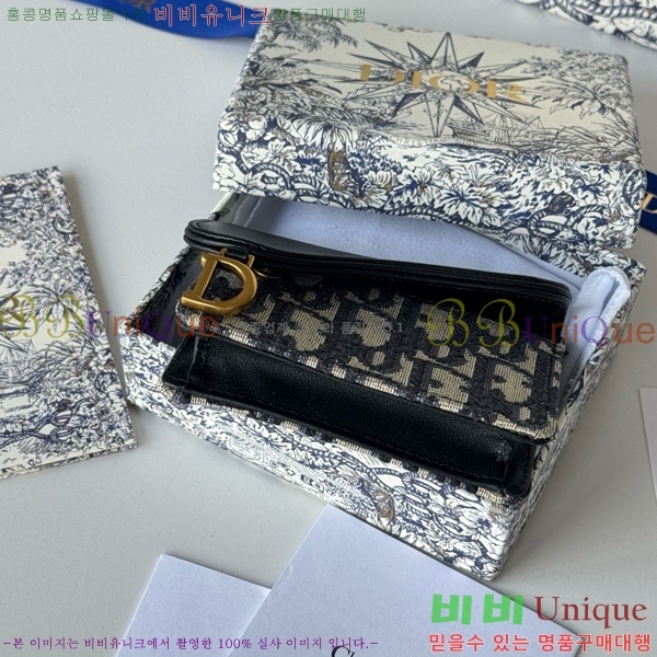 #   ī  S5611-300