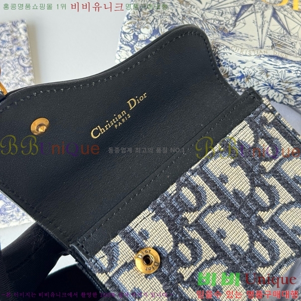 #   ī  S5611-300