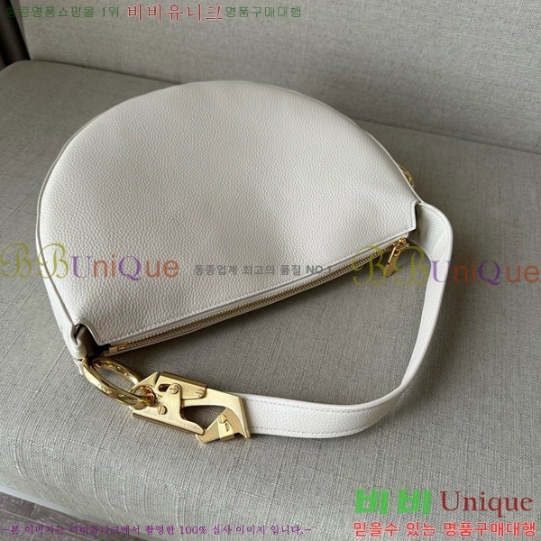 # Ʈ ũ  81042981-212
