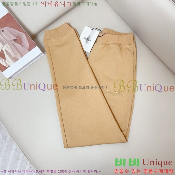    MAX151107-10