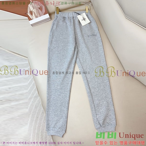    MAX151107-11