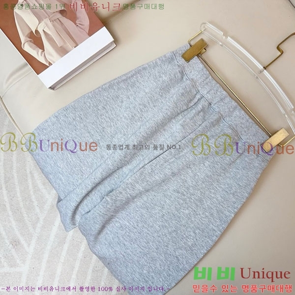    MAX151107-11