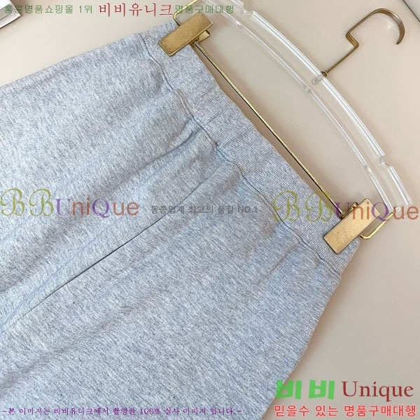    MAX151107-11