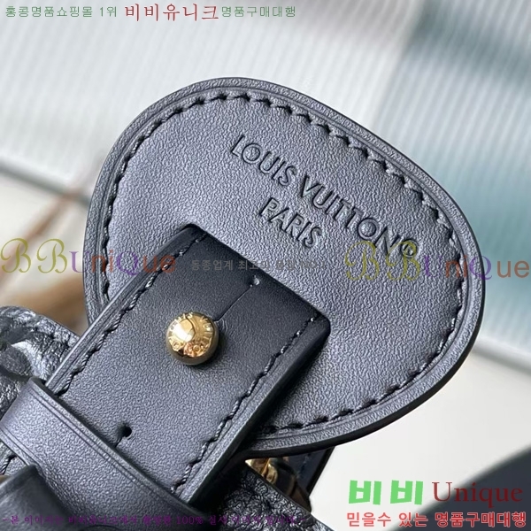 #̺  GM M13044-1001