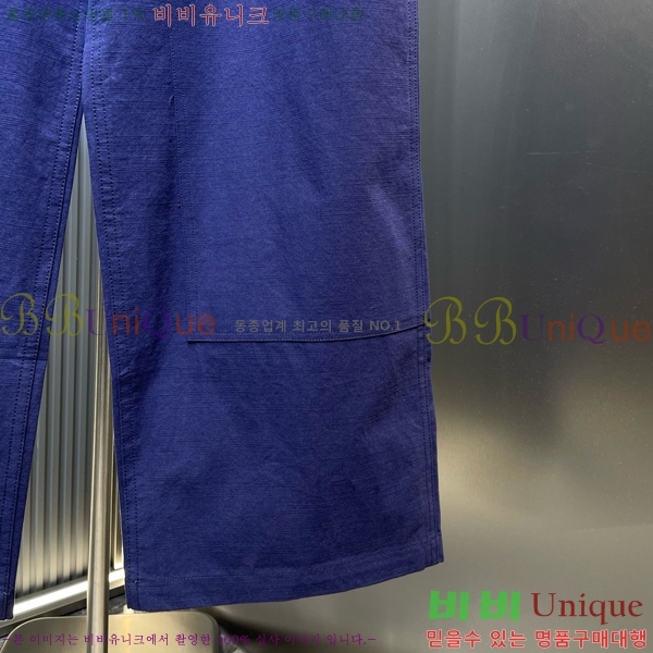    D423126-2