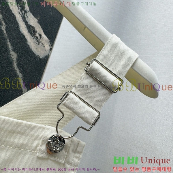  ˷ ủ MCQ10281-1