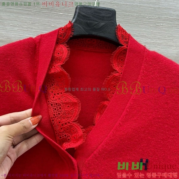  ޽  HER232309-3