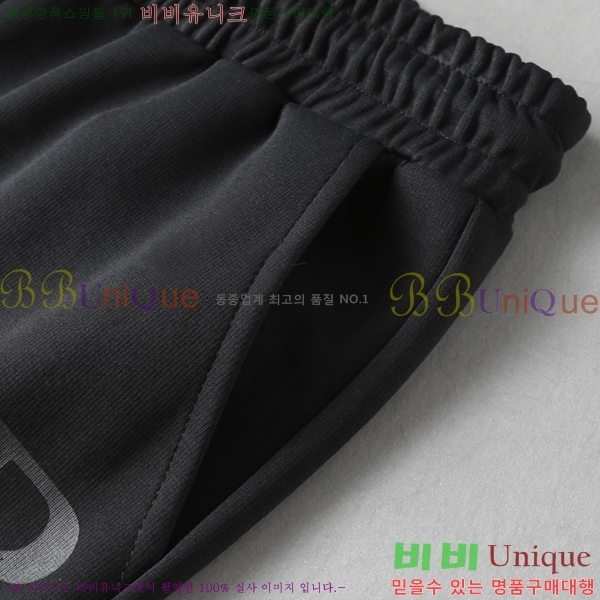   ݹ P256741-6