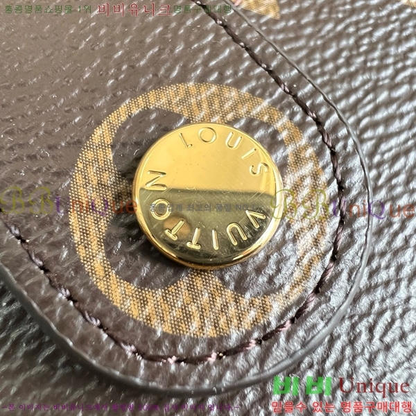 #̺ ī  M61731-104