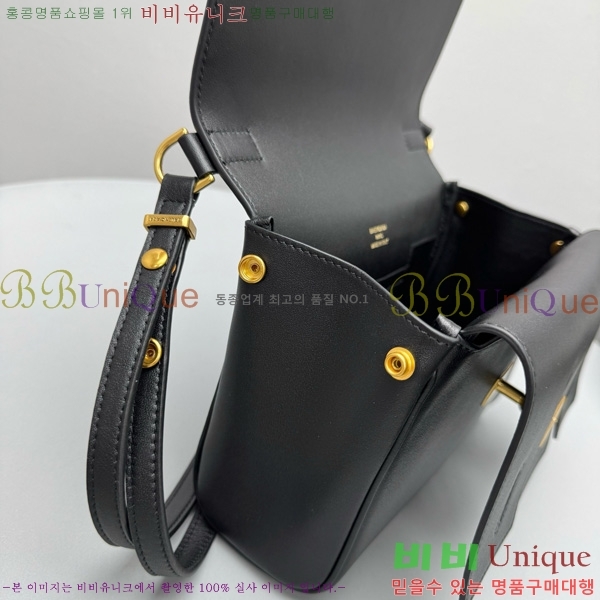 #߷þư   ÷  XS 833771-102