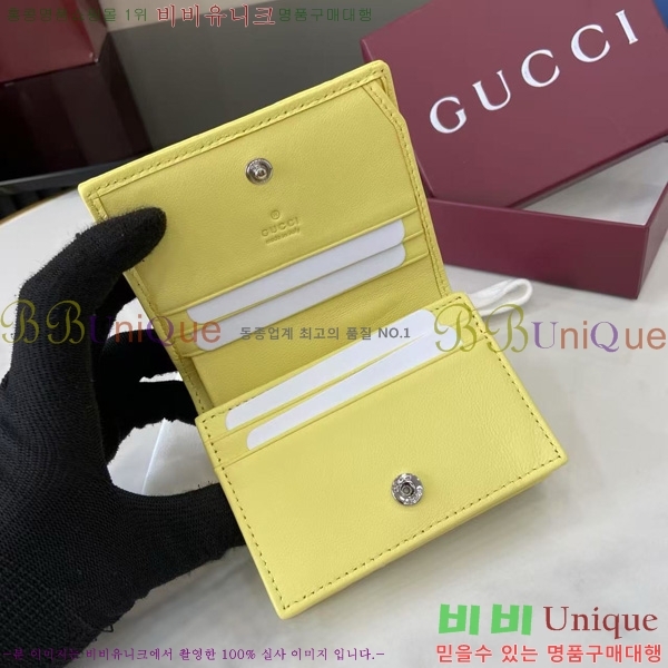 # GG Ʈ Ʋ  466492-204