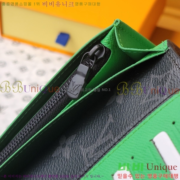#̺ ׷ Ŭ ¥  M25846-102