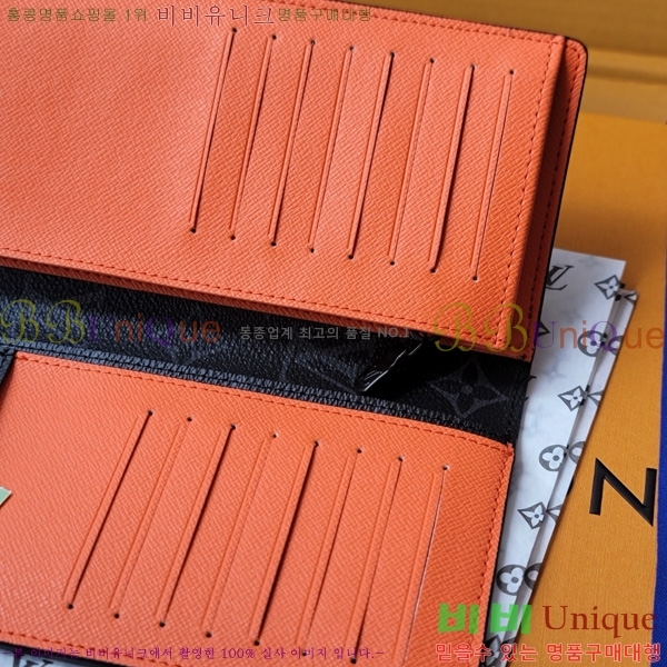 #̺ ׷ Ŭ ¥  M25846-101