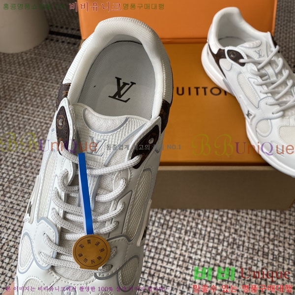  ̺ OLYMPIAĿ L759903-2
