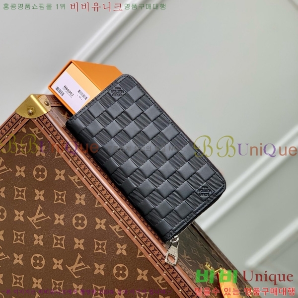 #̺    M60015-301