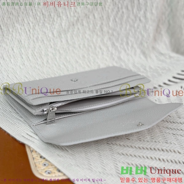 #̺   M60531-1001