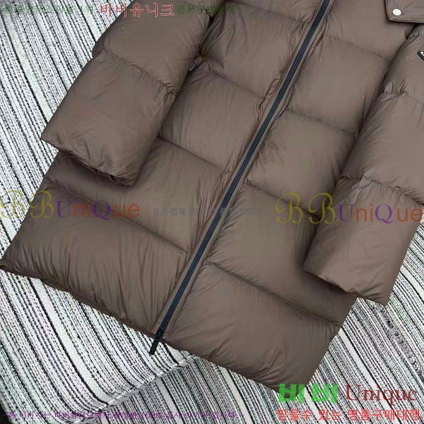   ٿ е PA123044-5