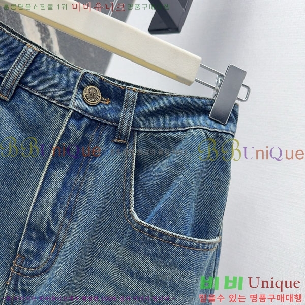  ˷   MCQ145088-1