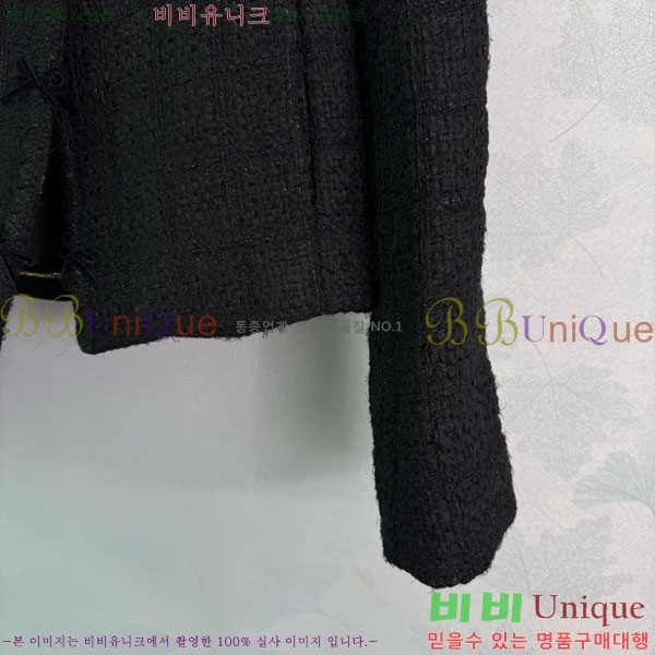  * Ŷ CHA124133-4