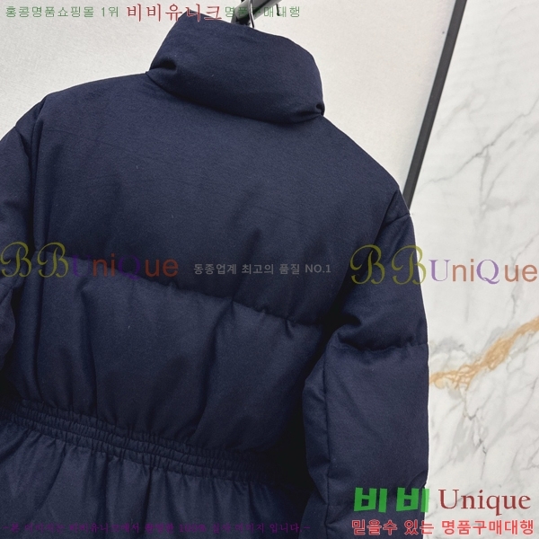   ٿ е PA153548-3