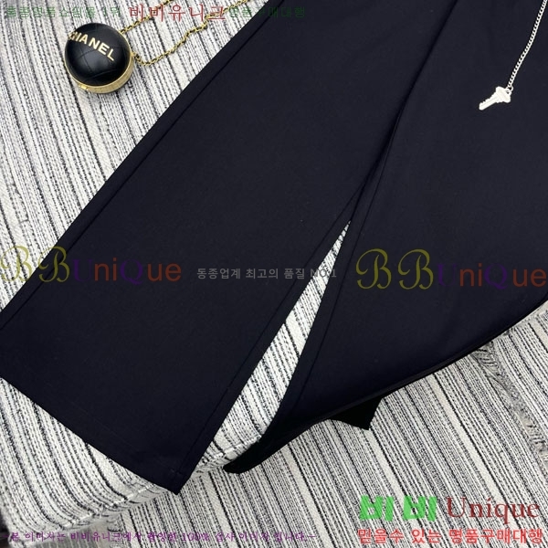  ˷   AWX23044-2