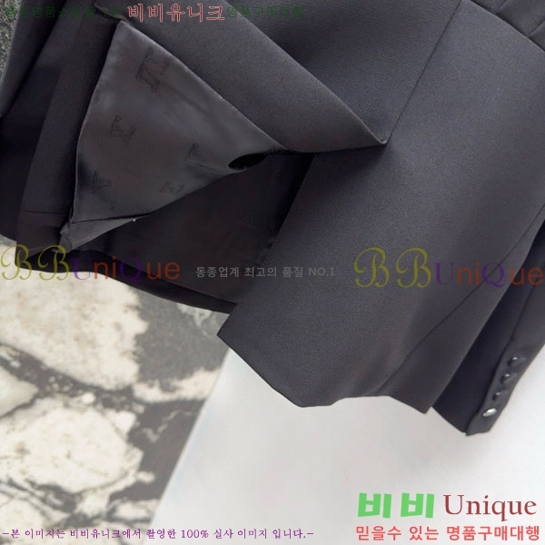 ** Ŷ MAXM12055-9