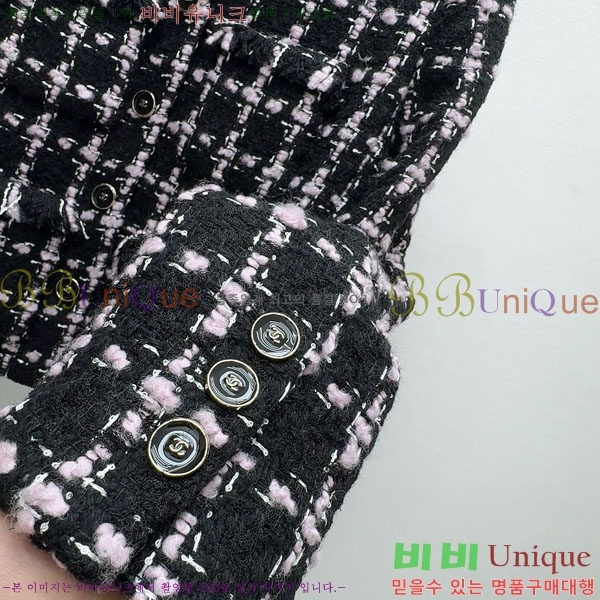  * Ŷ CHA124133-1