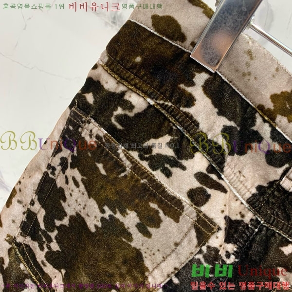  ũ Ʃ  ACN10120433-10