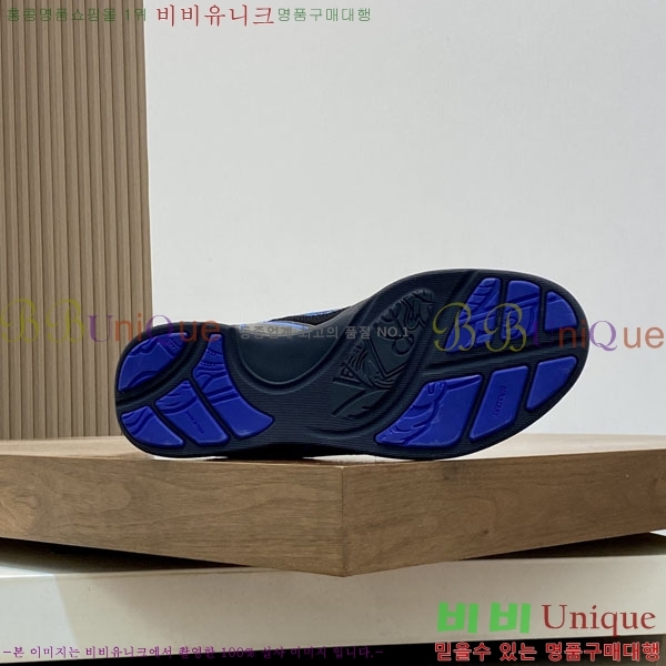   Ŀ B9908551