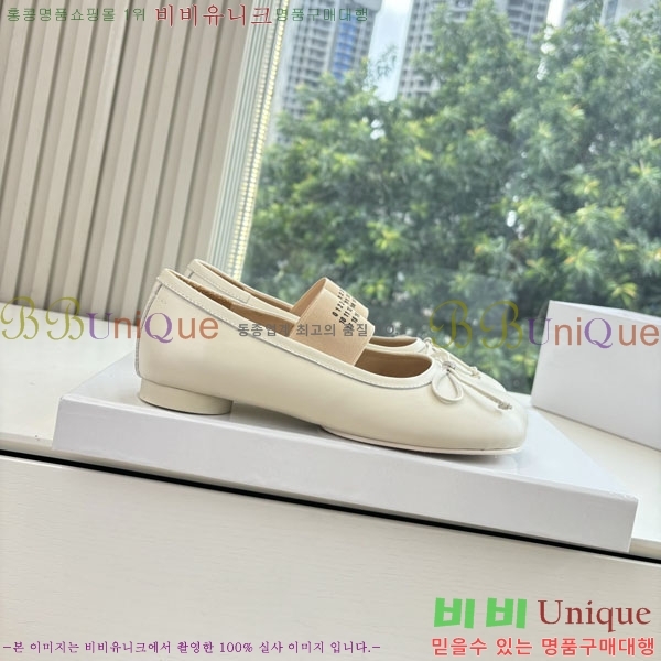  ÷ MJ352288-3