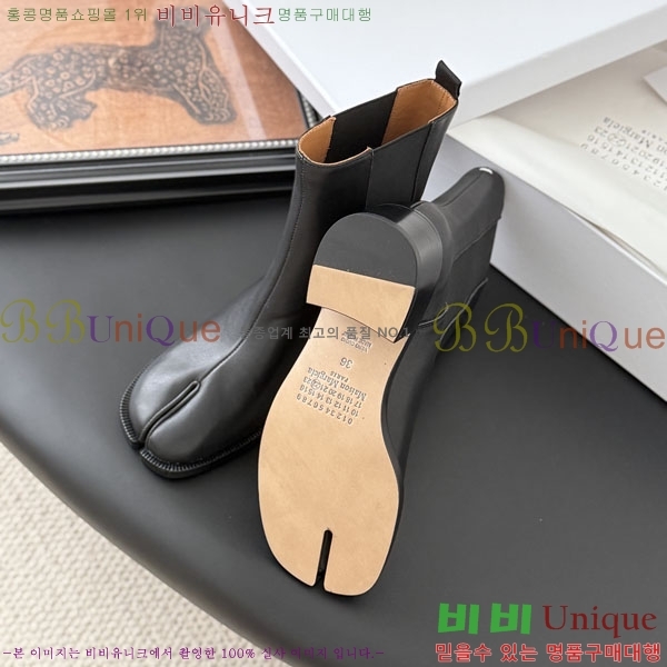  Ŭ  MJ352290-1