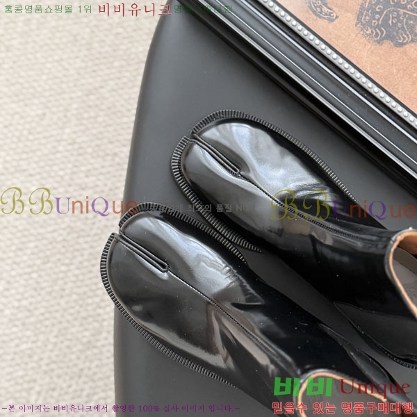  Ŭ  MJ352290-3