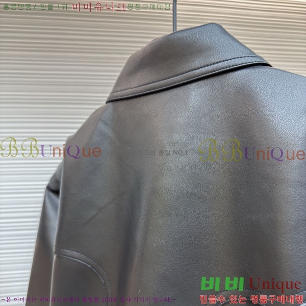  ũ  Ŷ CHSH1352