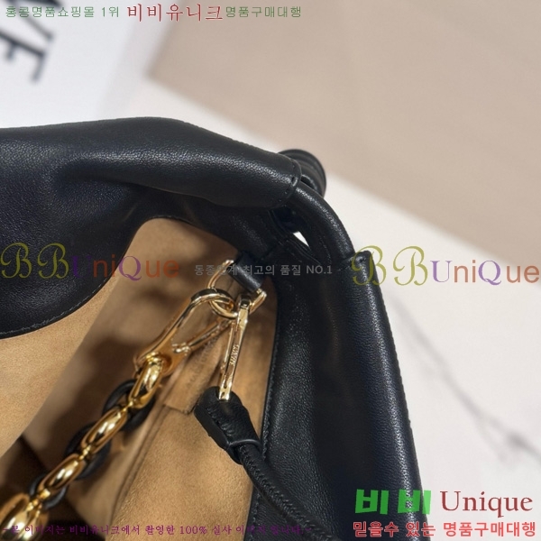 #ο  ö ޽ 012401-105