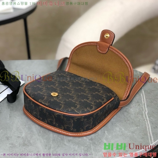 # Ʈ ̴ ü ũν 196702-1001