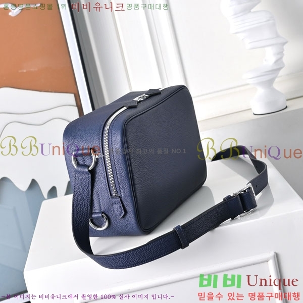 #޽  ٵ   H085735-104