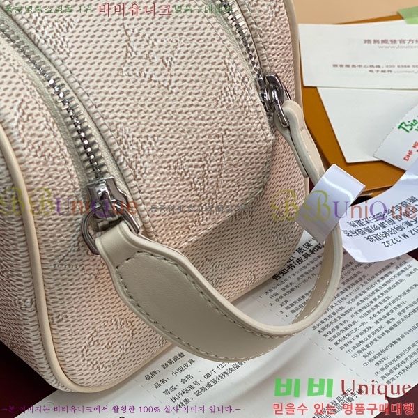 #̺ ̴  ŰƮ Ŭġ M27158-104