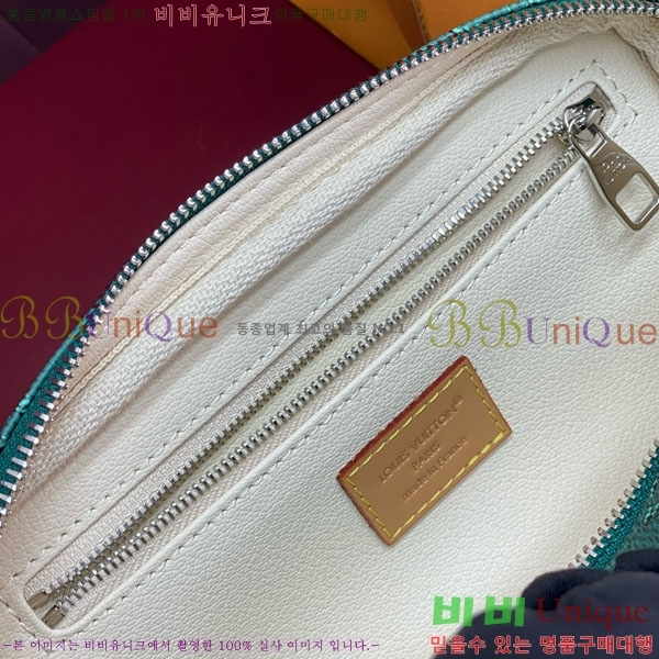 #̺ ̴  ŰƮ Ŭġ M27158-105